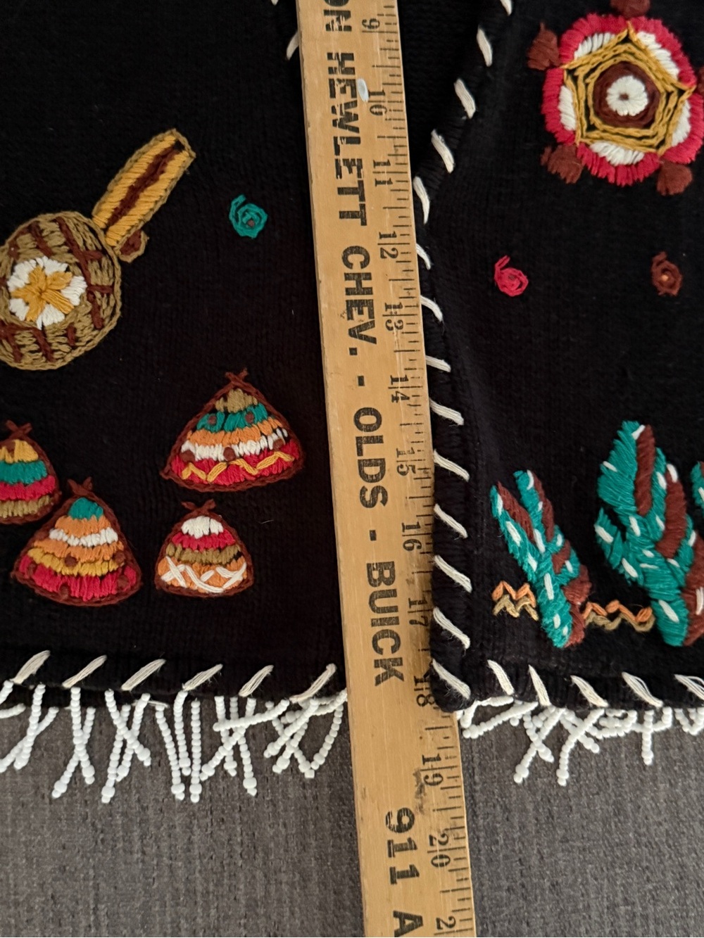 Bambu Vintage Black Vest Embroidered desert theme Beads Fringe Size Medium - Picture 8 of 10